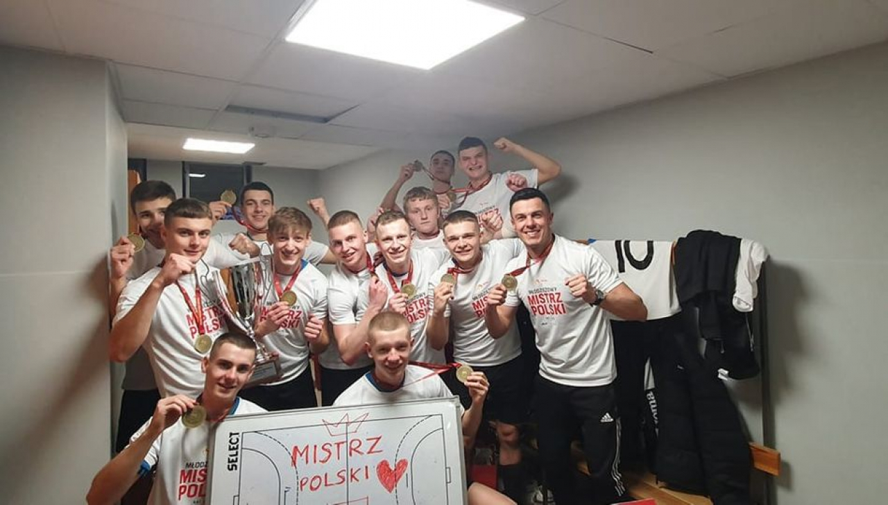 Drużyna SMS JKS Jarosław została Mistrzem Polski U19 w futsalu!